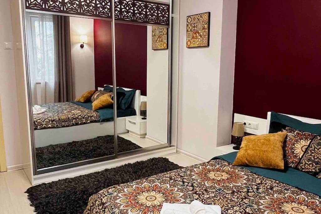 Cozy 2Br Oasis In Central Burgas Extérieur photo